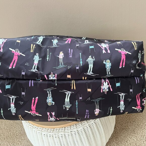 Betsy Johnson Ski Motif Weekender Sport Puffy Tote Black - Picture 9 of 9